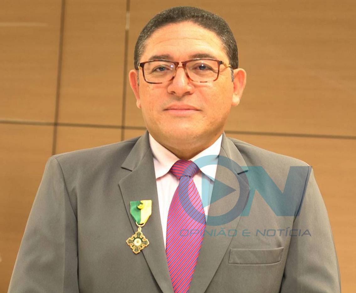 Dr. Pessoa recepciona Sérgio Bandeira e diz que não quer a SEMCOM dividida